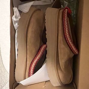 Ugg Tazz Slippers